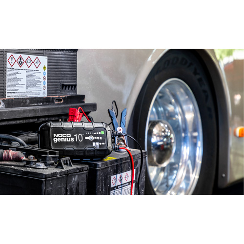 Chargeur de batterie 10 A Genius 10 Seaboard Timber Mart