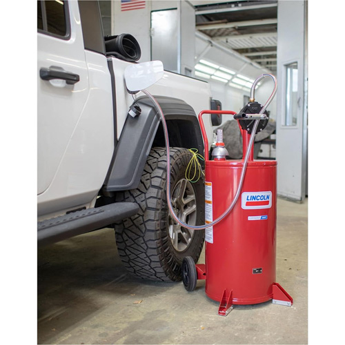 Chariot &agrave; carburant en acier de 25 gallons avec pompe rotative bidirectionnelle Seaboard Timber Mart