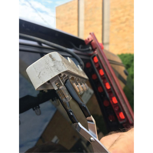 Pinces pour ampoules Seaboard Timber Mart