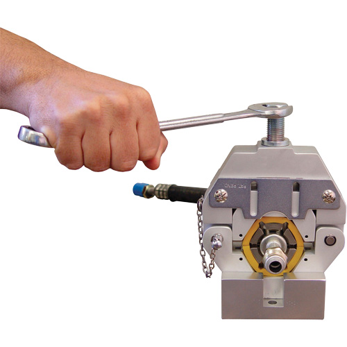 Sertisseuse pour tuyau de climatiseur Seaboard Timber Mart