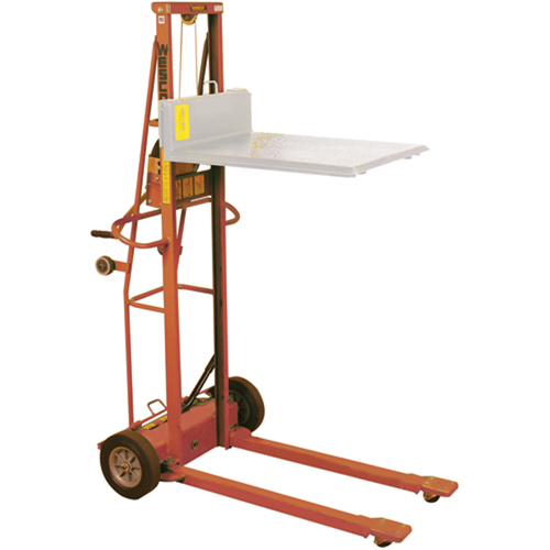 Chariot de levage Triple Truck, Capacit&eacute; 30 - 85 gal. US (25 - 70 gal. imp.) Seaboard Timber Mart