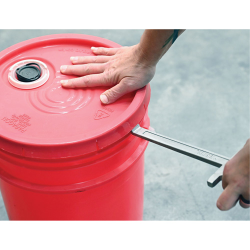 Cl&eacute; pour baril, Ouverture de 3/4"/2", Poign&eacute;e 9-1/2", Acier inoxydable Seaboard Timber Mart