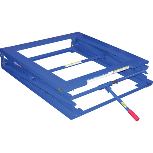 Adjustable Pallet Stand, 42-1/2" L x 40" W, 5000 lbs. Cap. Seaboard Timber Mart