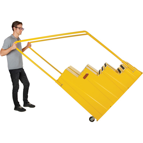 Escabeau industriel, 4 marches, 44" x 22-1/4" x Hauteur 65-1/8" Seaboard Timber Mart