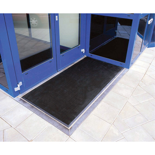 Gritstop Fingermat Matting, Rubber, Scraper Type, Textured Pattern, 2-2/3" x 3-3/4", Black Seaboard Timber Mart