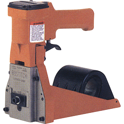 Agrafeuses pneumatiques - Charg&eacute;e par rouleau Seaboard Timber Mart