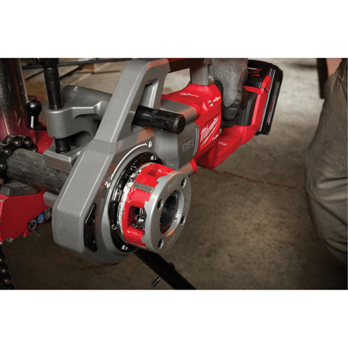 M18 Fuel Compact Pipe Threader, 1-1/4" Pipe Thread Seaboard Timber Mart