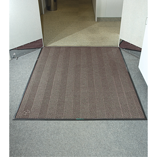 Waterhog&reg; Eco Elite Matting, Wiper/Scraper, 6' x 20' x 3/8", Chestnut Brown Seaboard Timber Mart