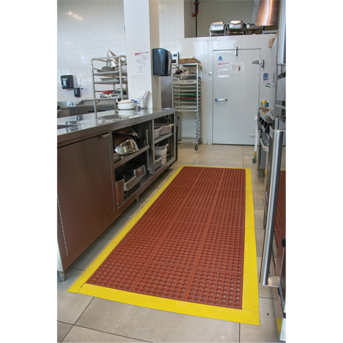 Tapis modulaire antifatigue, Nid d'abeilles, 3' x 3' x 1/2", Brun, Nitrile/Caoutchouc Seaboard Timber Mart