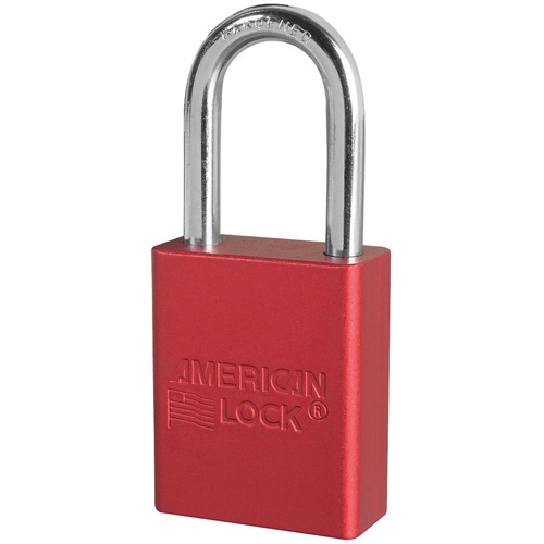 Cadenas de s&eacute;curit&eacute; American Lock, Rouge, Cl&eacute;s identiques, Aluminium, Largeur de 1-1/2" Seaboard Timber Mart