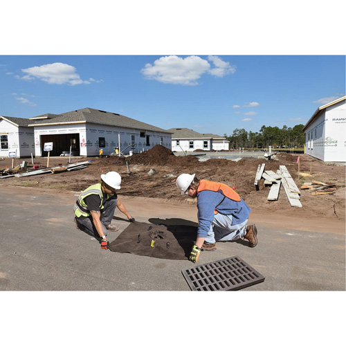 Plus Ultra-Drain Guard&reg; Catch Basin Insert, Oil & Sediment, 60" L x 60" W Seaboard Timber Mart