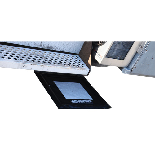 Drip Defender Spill Collection Pad, Oil Only, 15" x 13", 0.2 gal. Absorbancy Seaboard Timber Mart