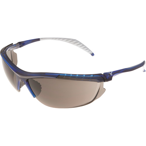 Lunettes de s&eacute;curit&eacute; Veratti 307, Lentille Grise/fum&eacute;e, Anti-&eacute;gratignures, ANSI Z87+/R&eacute;pond ou surpasse la norme CSA Z94.3 Seaboard Timber Mart