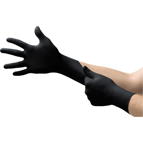 Onyx&reg; Gloves, Small, Nitrile, 3.5-mil, Powder-Free, Black Seaboard Timber Mart