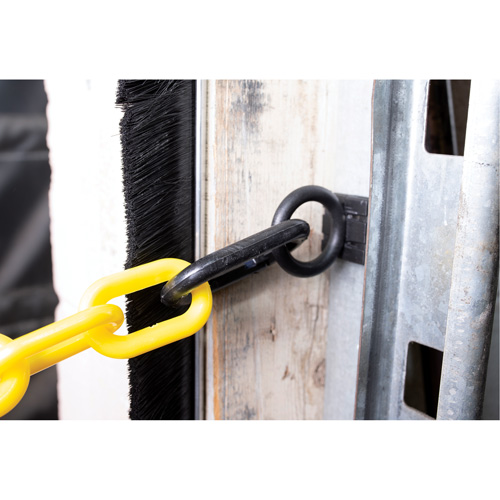 Trousse de chaîne de s&eacute;curit&eacute; pour quai de chargement, Plastique Seaboard Timber Mart