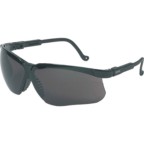Lunettes de s&eacute;curit&eacute; Uvex HydroShield Genesis, Lentille Gris fonc&eacute;, Antibu&eacute;e/Anti-&eacute;gratignures, ANSI Z87+/R&eacute;pond ou surpasse la norme CSA Z94.3 Seaboard Timber Mart