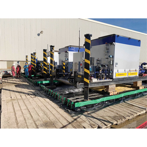 Ultimate Copolymer 2000 Ultra-Containment Berm&reg;, 3231 US gal. Capacity, 12' W x 36' L x 12" H, Hinge Bracket Seaboard Timber Mart