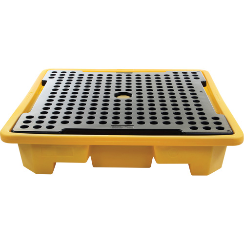 4-Drum Spill Pallet, 66 US gal. Spill Capacity, 57.5" x 57.5" x 12" Seaboard Timber Mart