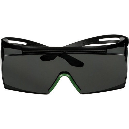 Lunettes de s&eacute;curit&eacute; SecureFit s&eacute;rie 3700 SF3730AS-BLK, Lentille Gris/IR 3.0, Anti-&eacute;gratignures, ANSI Z87+/R&eacute;pond ou surpasse la norme CSA Z94.3 Seaboard Timber Mart