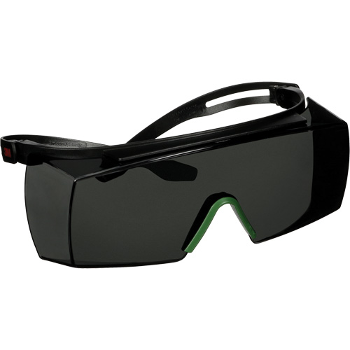 Lunettes de s&eacute;curit&eacute; SecureFit s&eacute;rie 3700 SF3730AS-BLK, Lentille Gris/IR 3.0, Anti-&eacute;gratignures, ANSI Z87+/R&eacute;pond ou surpasse la norme CSA Z94.3 Seaboard Timber Mart