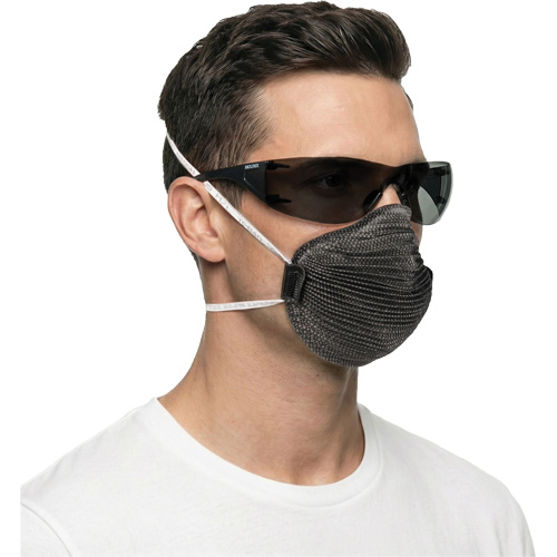 Lunettes de s&eacute;curit&eacute; Adapt Lite, Lentille Fum&eacute;e, Antibu&eacute;e/Anti-&eacute;gratignures, ANSI Z87+/R&eacute;pond ou surpasse la norme CSA Z94.3 Seaboard Timber Mart