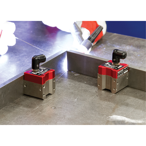 &eacute;querres magn&eacute;tiques Mag90 avec interrupteur, 1-1/2" lo x 1-1/2" la x 2-3/4" h, 150 lb Seaboard Timber Mart