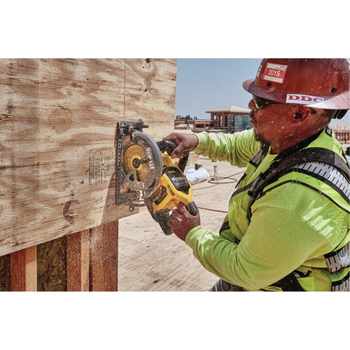 FlexVolt&reg; Worm Drive Style Saw (Tool Only), 7-1/4", 60 V Seaboard Timber Mart