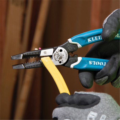 Klein-Kurve&reg; Heavy-Duty Wire Stripper, Cutter & Crimper Multi-Tool, 8-1/4" L, 8 - 20 AWG Seaboard Timber Mart