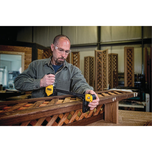 Serre-joint tr&egrave;s grand &agrave; g&acirc;chette, 24" (610 mm) Seaboard Timber Mart