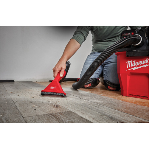 Buse &agrave; bascule tout usage avec brosses Air-Tip Seaboard Timber Mart