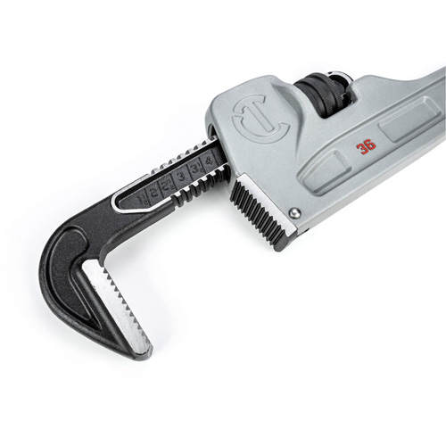 Cl&eacute; &agrave; tuyaux, Cap des m&acirc;choires 5", Longueur 36", Fini Rev&ecirc;tement en poudre, Prise Non-ergonomique Seaboard Timber Mart