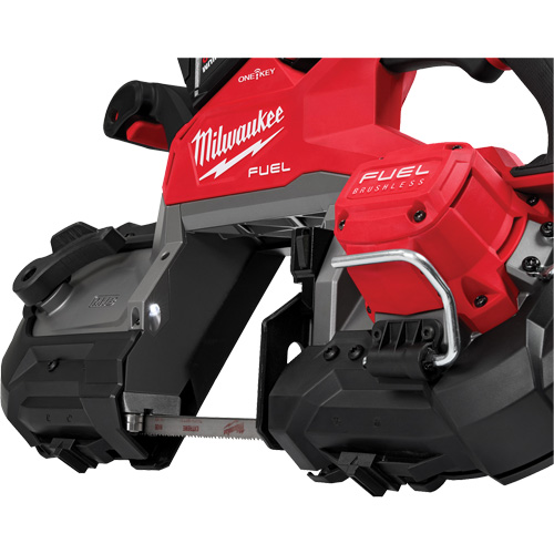 Scie &agrave; ruban &agrave; deux g&acirc;chettes pour coupes profondes M18 FUEL avec ONE-KEY, 18 V, 5" Capacit&eacute; Seaboard Timber Mart