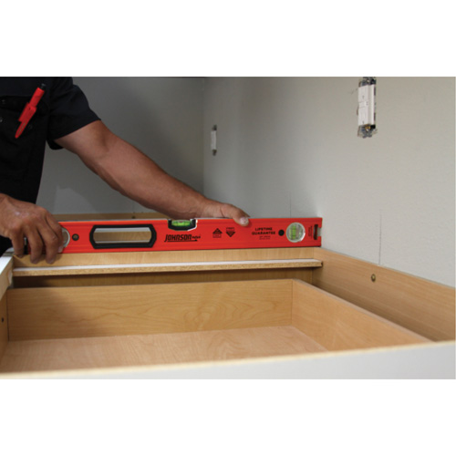 Niveau robuste, Boîte, 24" lo, Aluminium, Non magn&eacute;tique Seaboard Timber Mart