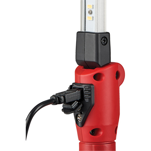 Lampe de travail compacte Strion SwitchBlade, DEL, 500 Lumens Seaboard Timber Mart