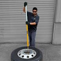 D&eacute;monte-talons &agrave; marteau coulissant Seaboard Timber Mart