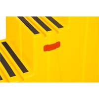 Escabeau industriel, 3 marches, 34-13/16" x 22-7/16" x Hauteur 28-1/2" Seaboard Timber Mart