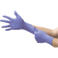 Gants d'examen SE SU-690 Supreno, Grand, Nitrile, 7,1 mils, Sans poudre, Mauve, Classe 2 Seaboard Timber Mart