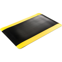 Tapis tr&egrave;s robuste pour panneau de contr&ocirc;le No 720, Ondul&eacute;, 3' x 10' x 5/8", Noir/Jaune, PVC Seaboard Timber Mart