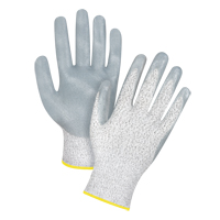 Gants haute performance r&eacute;sistants &agrave; la coupe, Taille 2T-Grand/11, Calibre 13, Rev&ecirc;tement Nitrile, Enveloppe en PEHP, ANSI/ISEA 105 niveau 4/EN 388 niveau 5 Seaboard Timber Mart