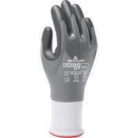 Gants r&eacute;sistants aux coupures 577, Taille 6/Petit, Calibre 13, Rev&ecirc;tement Mousse de nitrile, Enveloppe en PEHP, ANSI/ISEA 105 niveau 3/EN 388 niveau C Seaboard Timber Mart