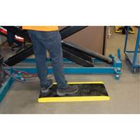 Anti-Fatigue Matting, Diamond, 1-2/3' x 3-1/4' x 3/4", Black/Yellow, Polyurethane Seaboard Timber Mart