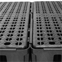 Palette de confinement des d&eacute;versements &agrave; profil bas Black Diamond, Capacit&eacute; de d&eacute;versement 25.5 gal. US, 49" x 24" x 6,5" Seaboard Timber Mart