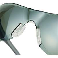 Lunettes de s&eacute;curit&eacute; Adapt Lite, Lentille Int&eacute;rieur/ext&eacute;rieur, Antibu&eacute;e/Anti-&eacute;gratignures, ANSI Z87+/R&eacute;pond ou surpasse la norme CSA Z94.3 Seaboard Timber Mart