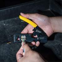 Sertisseur modulaire compact &agrave; cliquet Seaboard Timber Mart