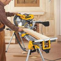 Double-Bevel Sliding Compound Mitre Saw, 12", 15 A, 120 V Seaboard Timber Mart