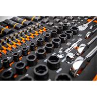 Jeu d'outils pour m&eacute;canicien Bolt Biter dans un plateau de rangement en mousse 97 mcx Seaboard Timber Mart