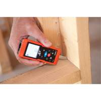 T&eacute;l&eacute;m&egrave;tre laser avec capteur d'angle et Bluetooth&reg;, 2" - 330' (5.08 cm - 100.58 m) Gamme de mesure, Num&eacute;rique (&eacute;lectronique) Seaboard Timber Mart