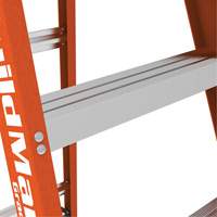 Escabeau, 12', Fibre de verre, Capacit&eacute; 375 lb, Type 1AA Seaboard Timber Mart