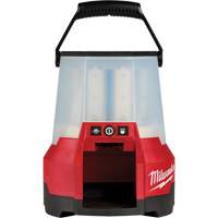 Lampe de chantier compacte M18 RADIUS avec ONE-KEY, DEL, 4400 lumens Seaboard Timber Mart